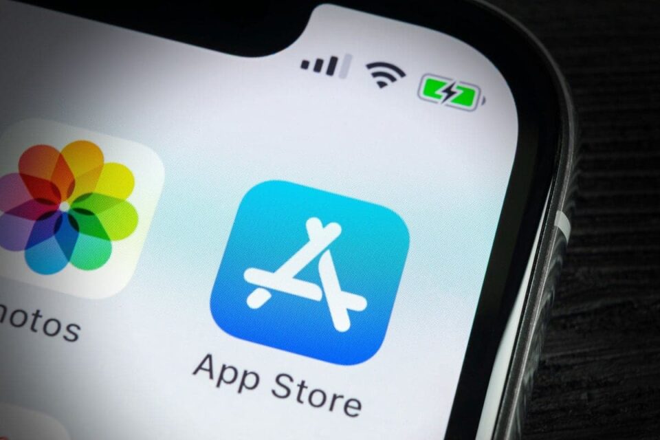 Buka-aplikasi-App-Store